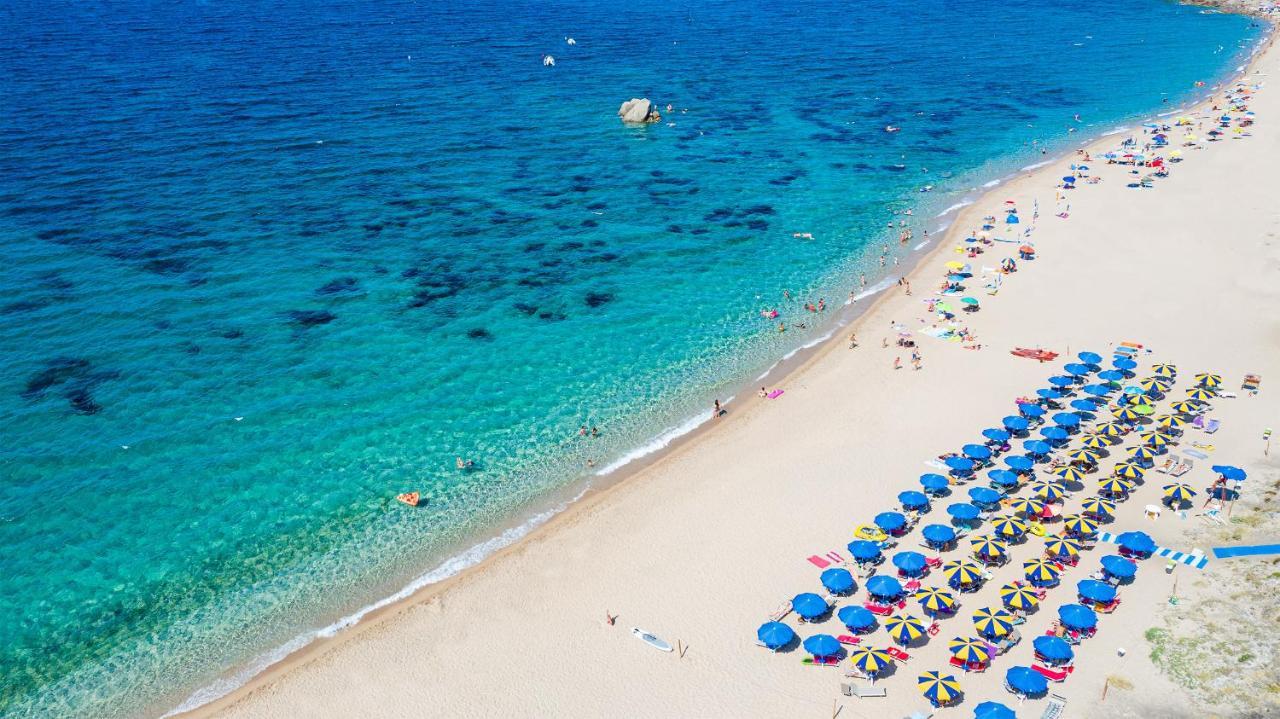Camping Village Baia Blu La Tortuga アリエントゥ エクステリア 写真